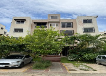 Oportunidad en apartamento ubicado en Avenida Hipódromo