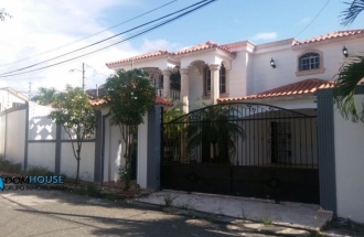 Hermosa Casa En Vista Hermosa